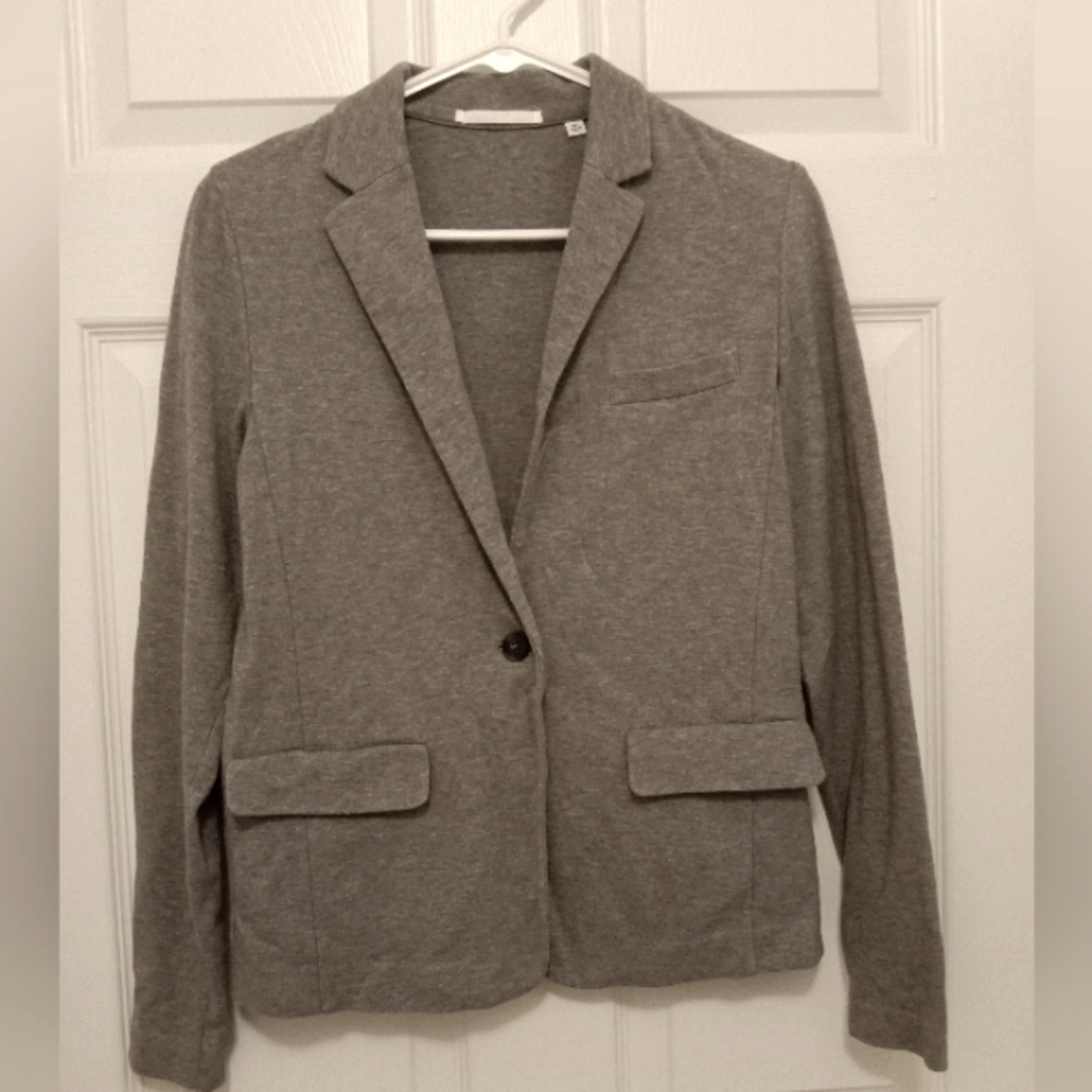 UNIQLO Smart Grey Blazer